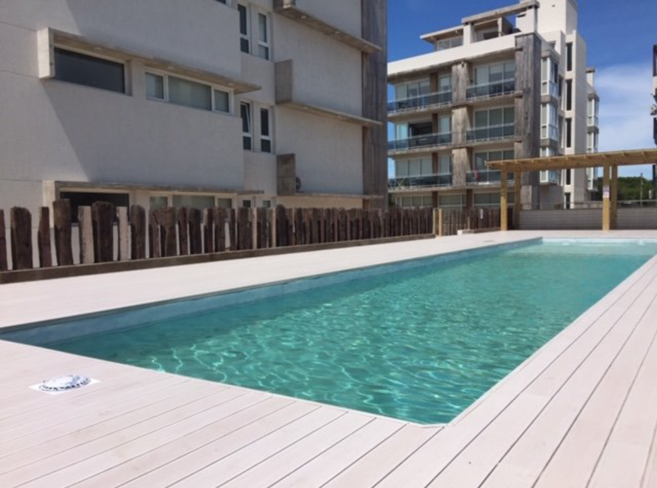 ALQUILER TEMPORARIO EN MAR DE OSTENDE - DEPARTAMENTO 2 AMBIENTES CON VISTA AL MAR EN ARENAS III 2oB