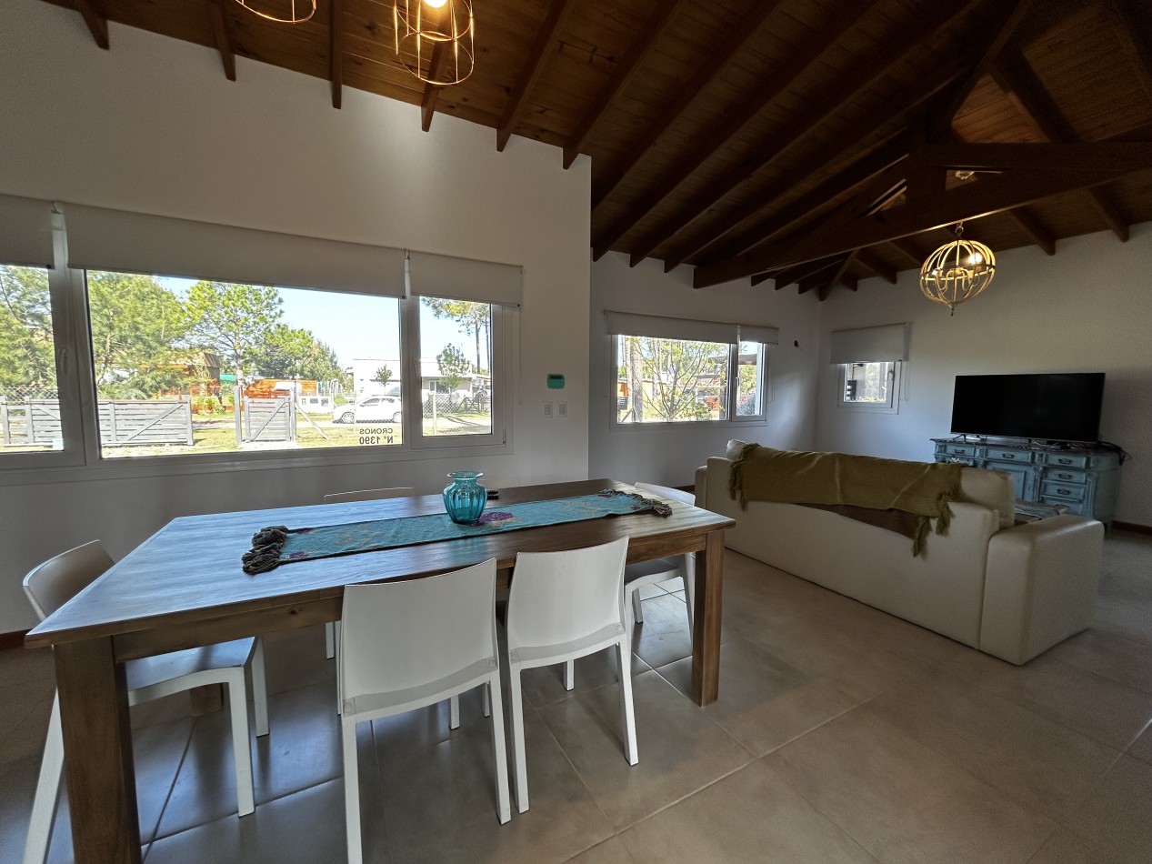 CASA PARA 7 PERSONAS EN ALQUILER TEMPORARIO EN PINAMAR