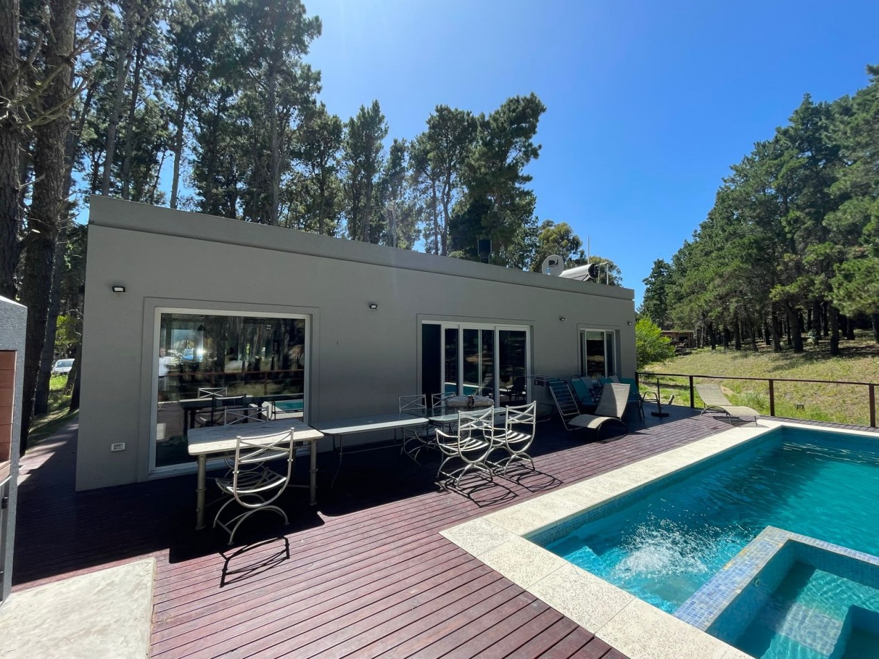 CASA EN VENTA EN COSTA ESMERALDA - SENDEROS III