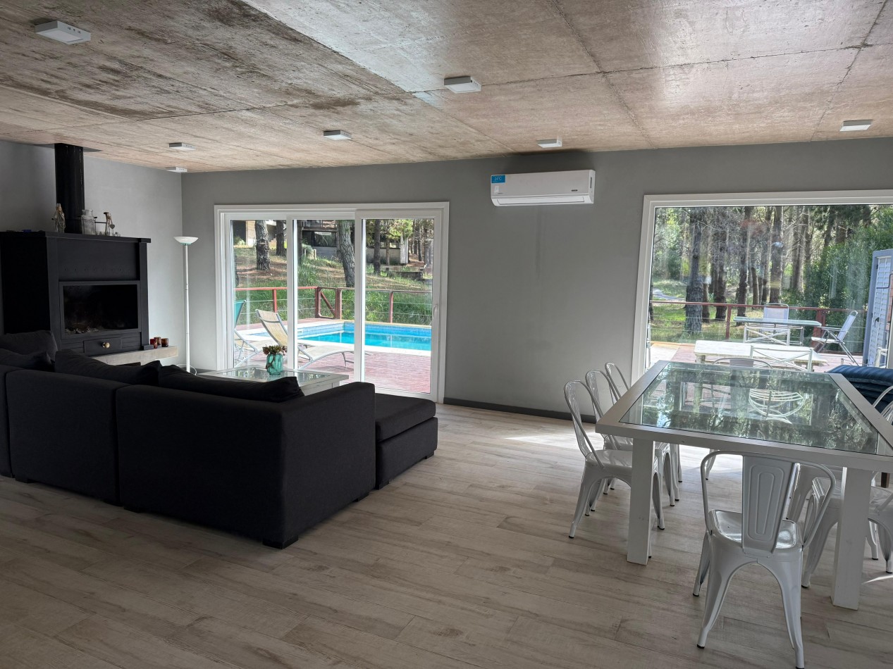 CASA EN VENTA EN COSTA ESMERALDA - SENDEROS III