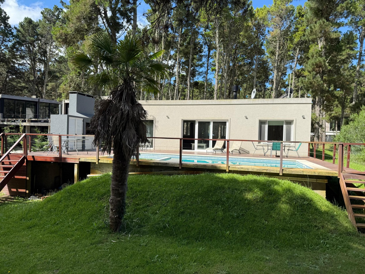 CASA EN VENTA EN COSTA ESMERALDA - SENDEROS III
