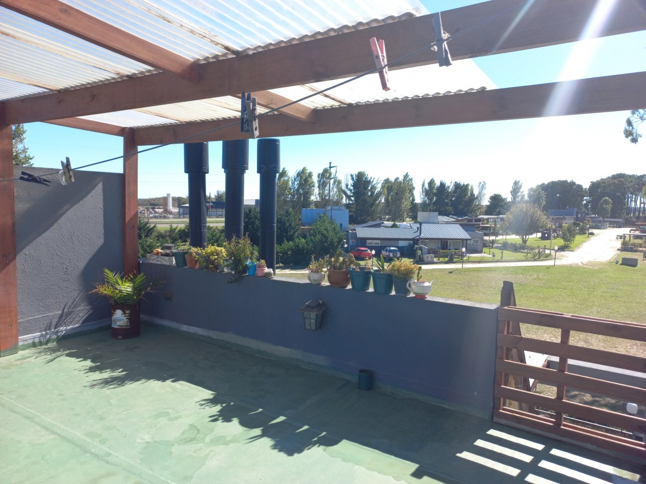 AMPLIO DEPARTAMENTO MONOAMBIENTE CON TERRAZA EN VENTA EN OSTENDE - VALERIA DEL MAR