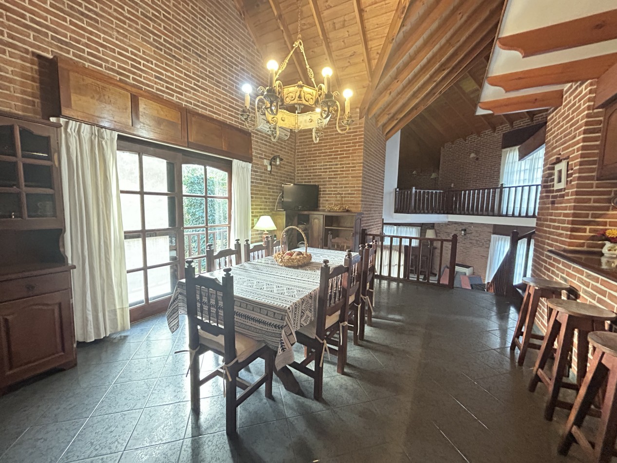 CASA EN VENTA EN ZONA GOLF