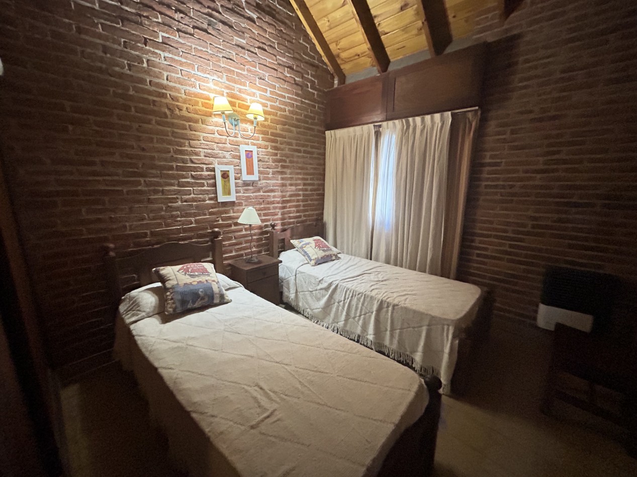 CASA EN VENTA EN ZONA GOLF