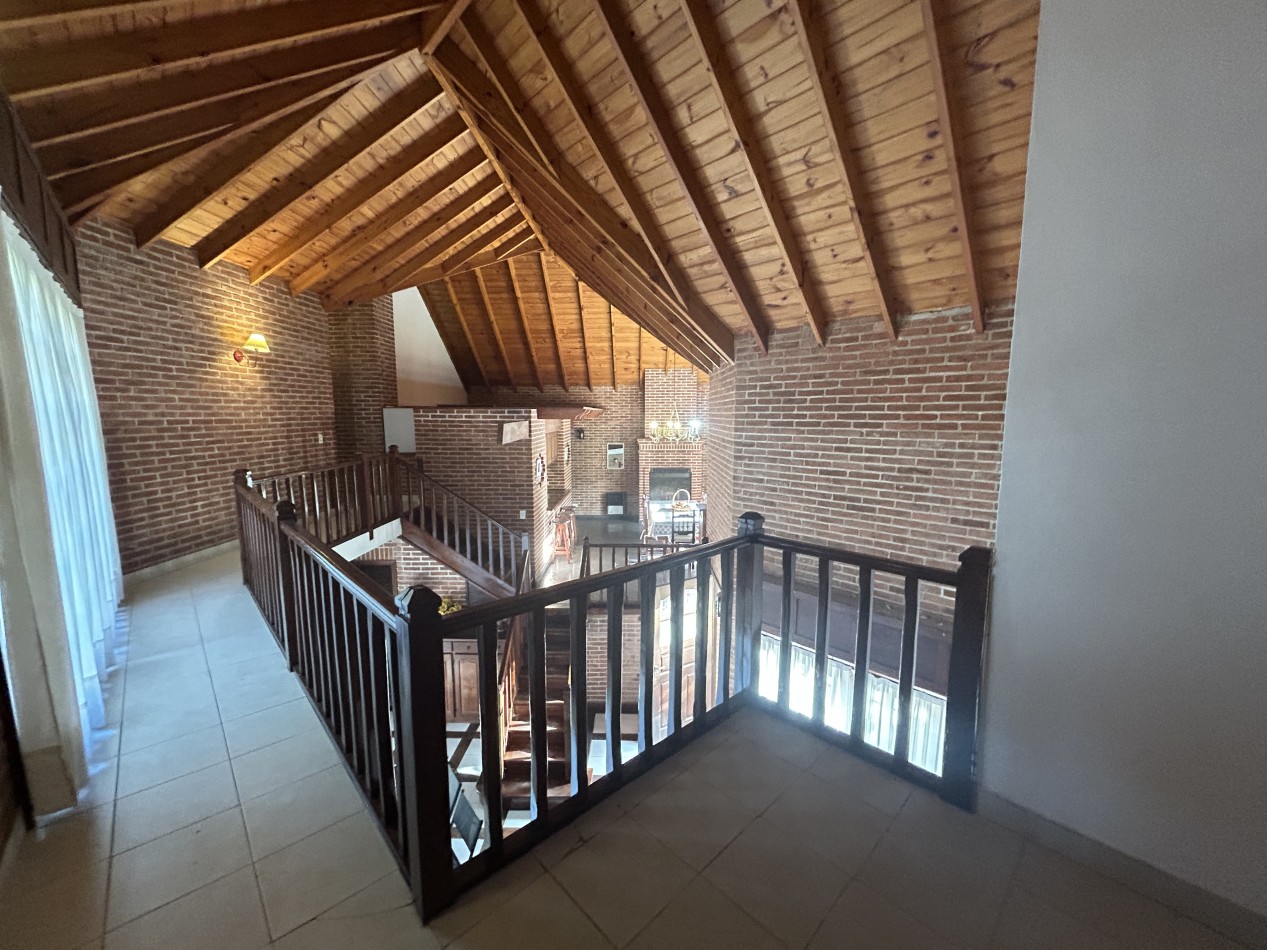 CASA EN VENTA EN ZONA GOLF