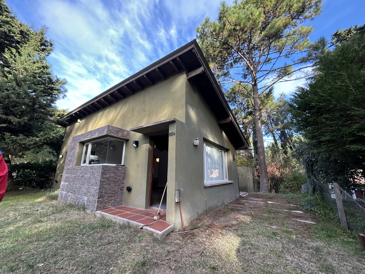CASA EN VENTA EN VALERIA DEL MAR