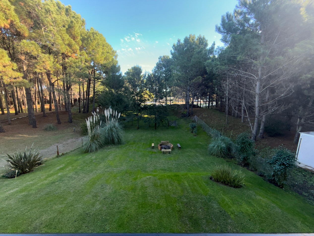 CASA EN VENTA EN COSTA ESMERALDA