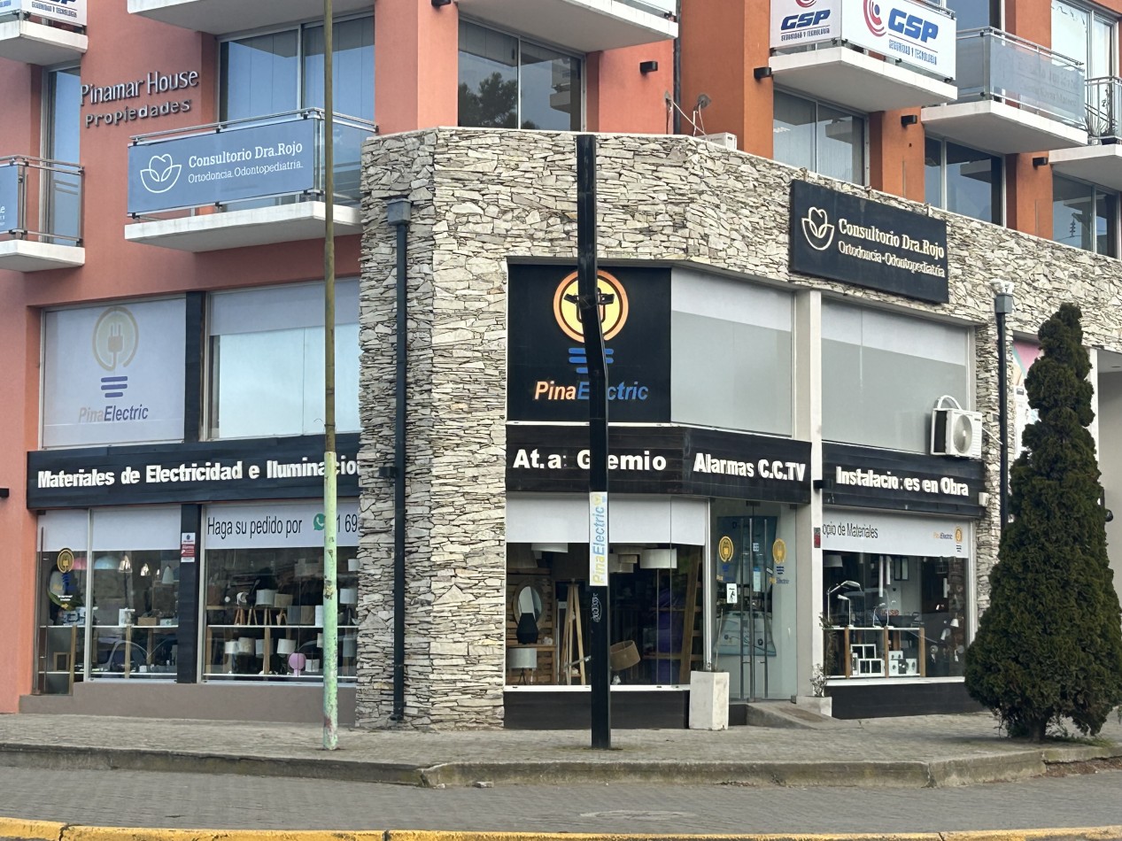 LOCAL EN VENTA EN PINAMAR