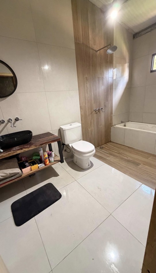 CASA EN VENTA EN VALERIA DEL MAR 