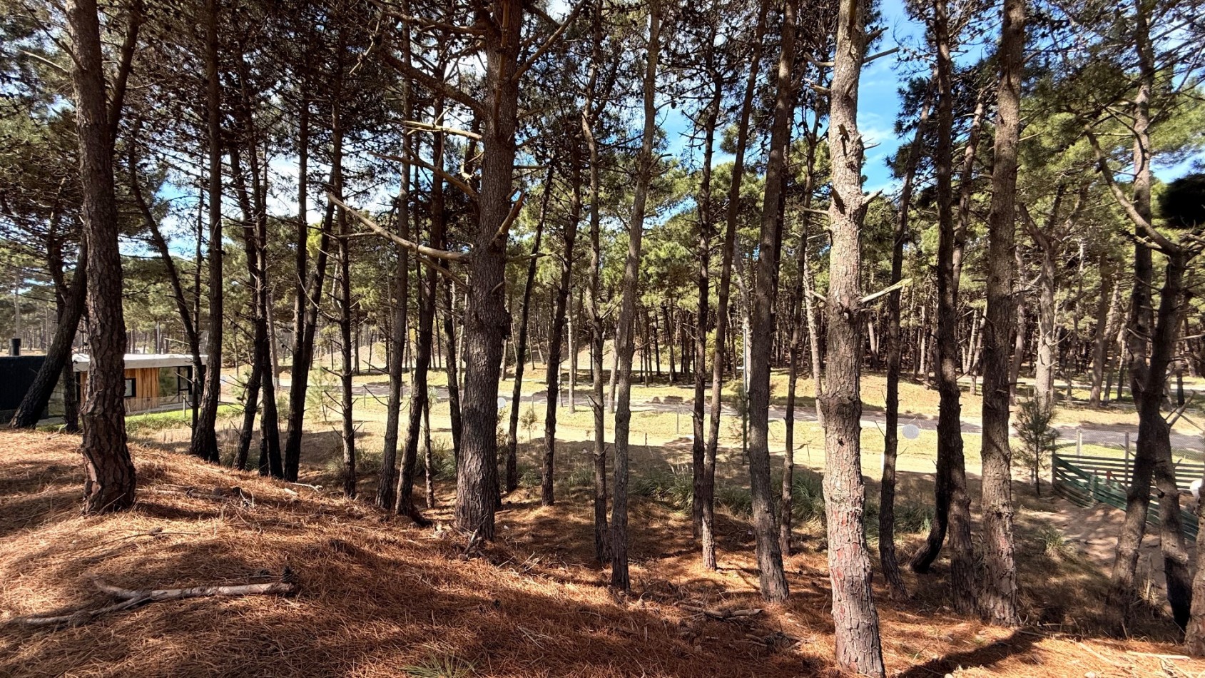 OPORTUNIDAD LOTE EN VENTA EN BARRIO PIONEROS