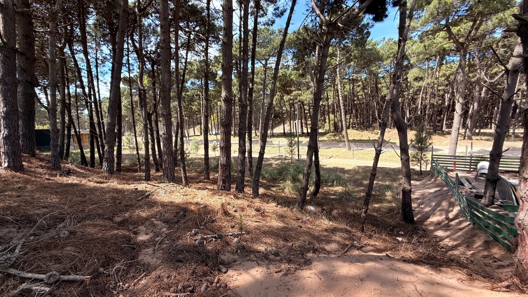 OPORTUNIDAD LOTE EN VENTA EN BARRIO PIONEROS