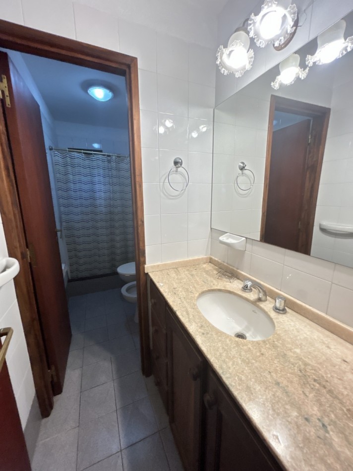 CASA EN VENTA EN ZONA GOLF