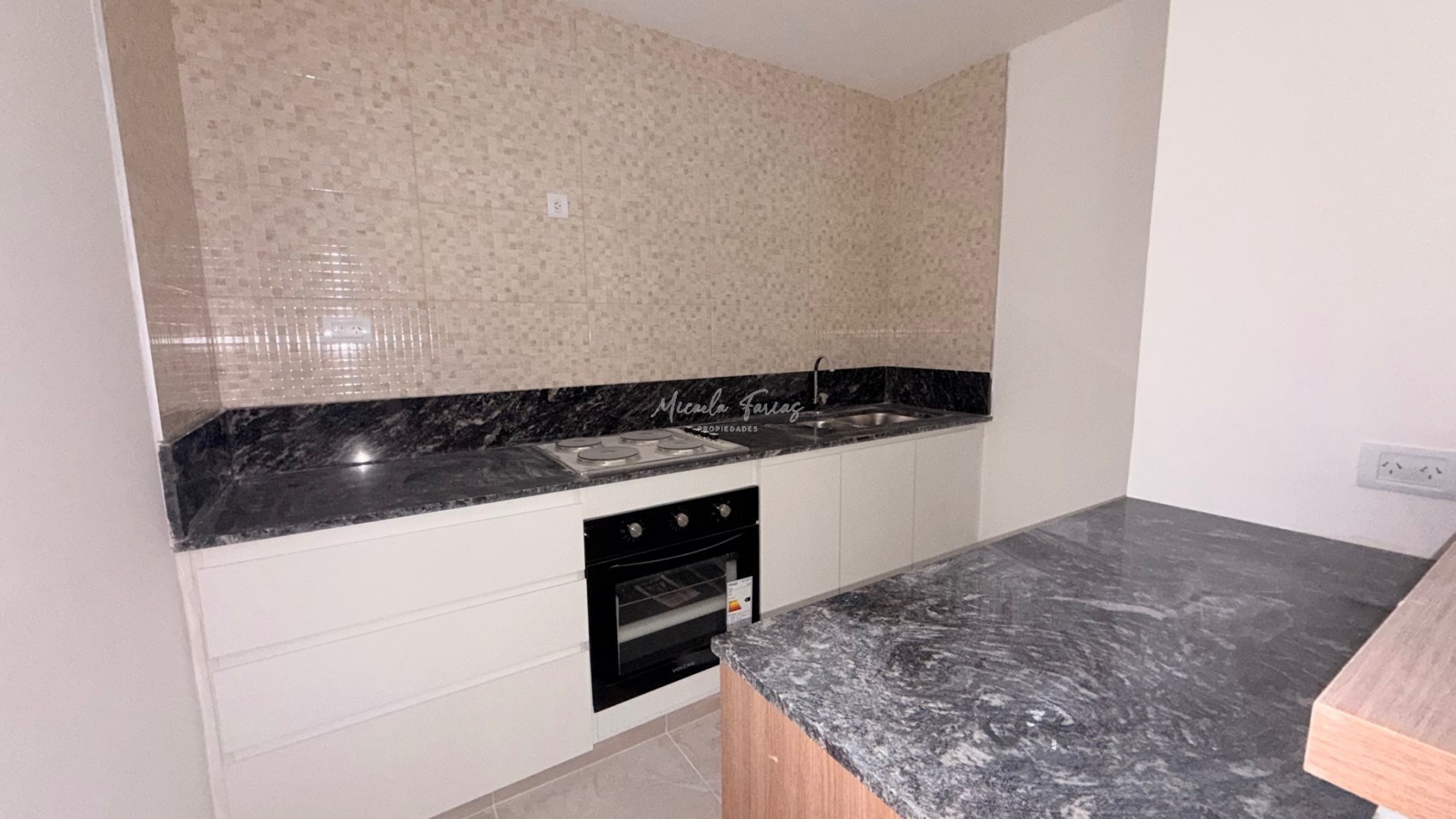 DEPARTAMENTO A ESTRENAR A 200 METROS DEL MAR - PINAMAR