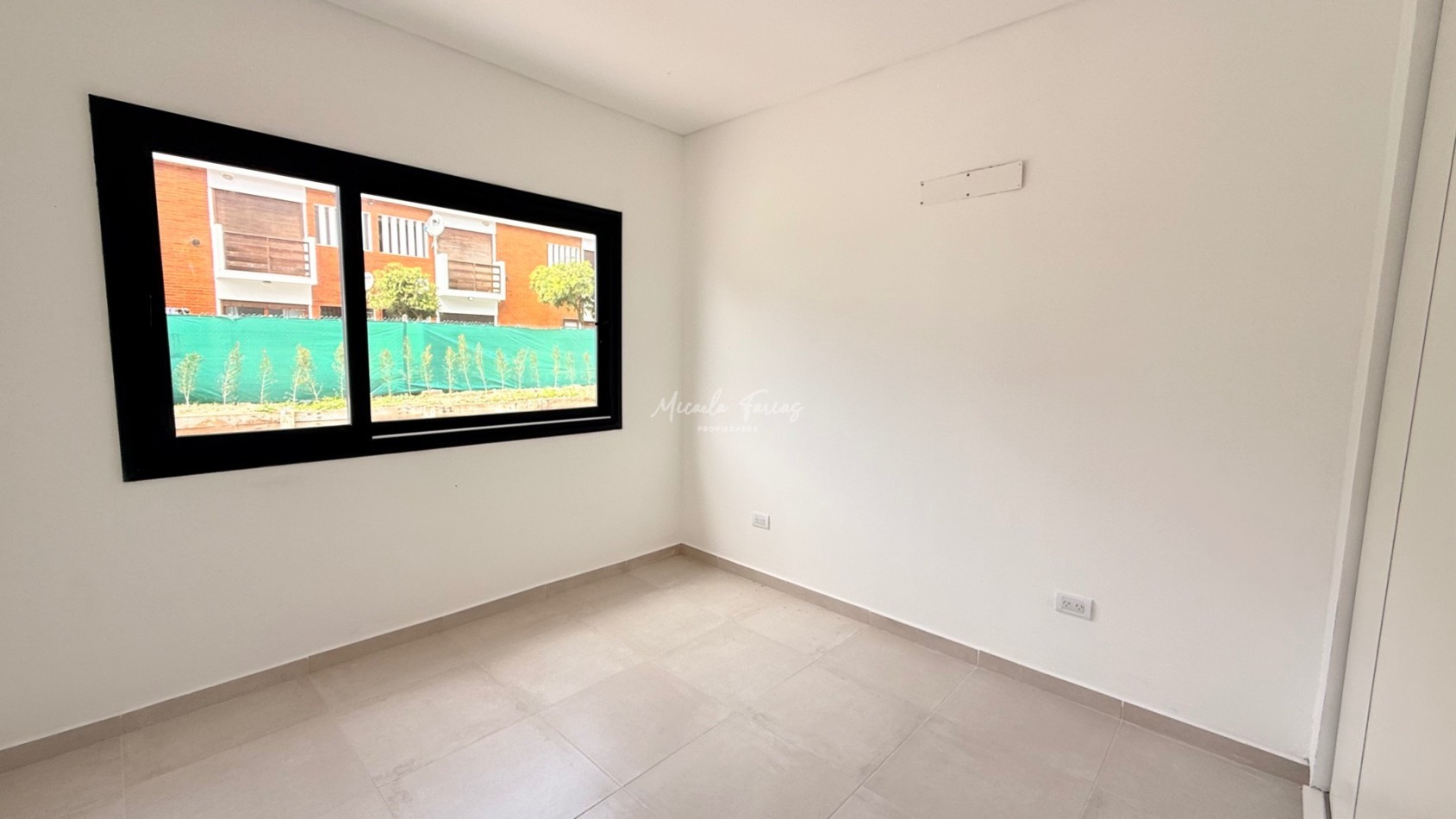 DEPARTAMENTO A ESTRENAR A 200 METROS DEL MAR - PINAMAR