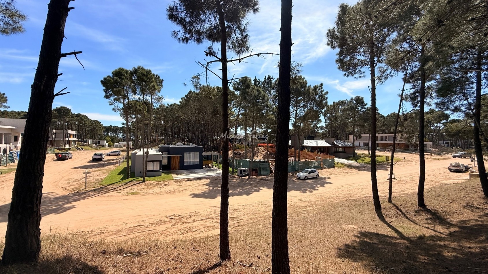 OPORTUNIDAD LOTE EN VENTA EN BARRIO PIONEROS