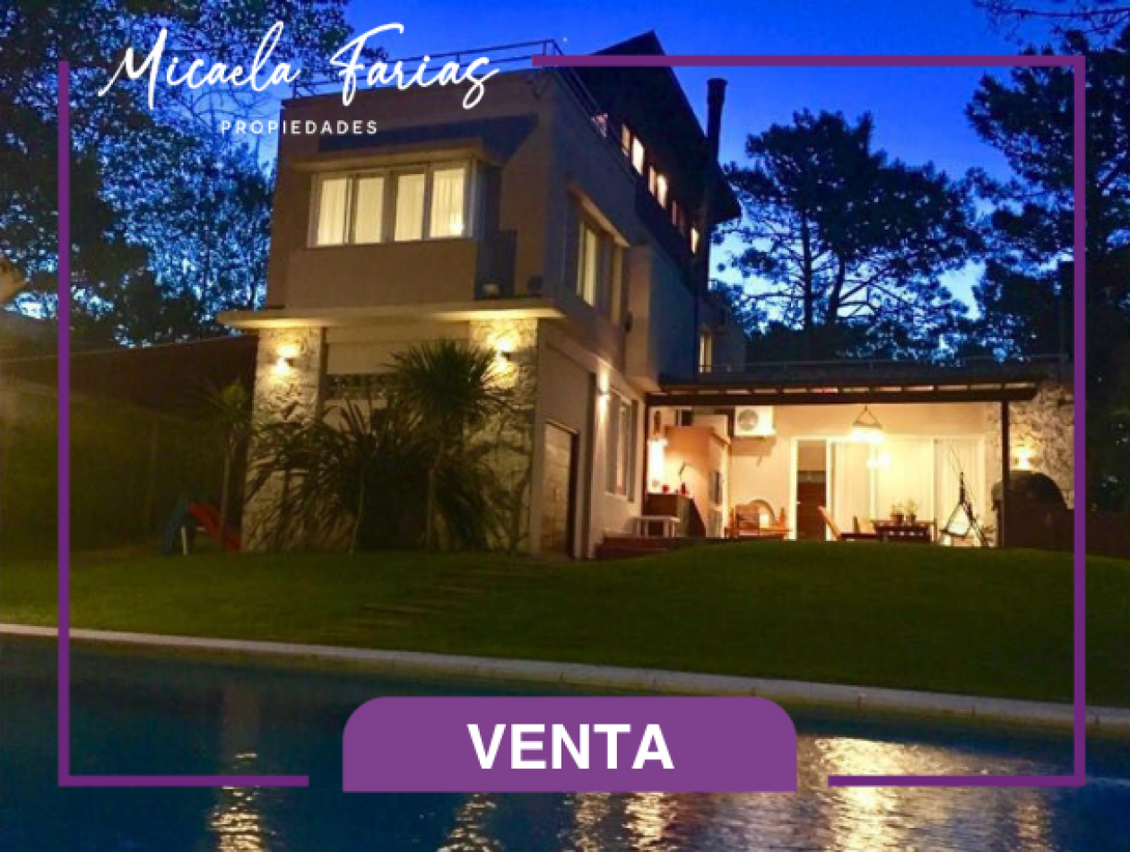 CASA EN VENTA EN CARILO