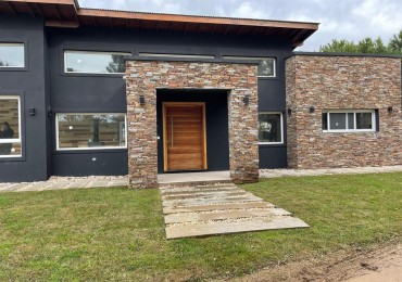 Casa en venta en La Herradura Pinamar