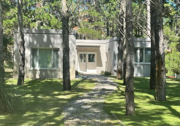 CASA EN VENTA EN COSTA ESMERALDA - SENDEROS III