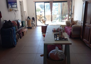 AMPLIO DEPARTAMENTO MONOAMBIENTE CON TERRAZA EN VENTA EN OSTENDE - VALERIA DEL MAR