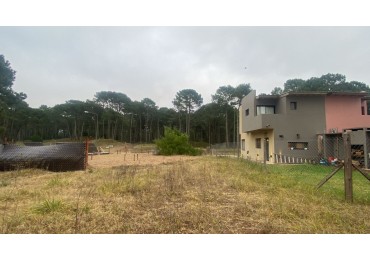 TERRENO EN VENTA EN PINAMAR 